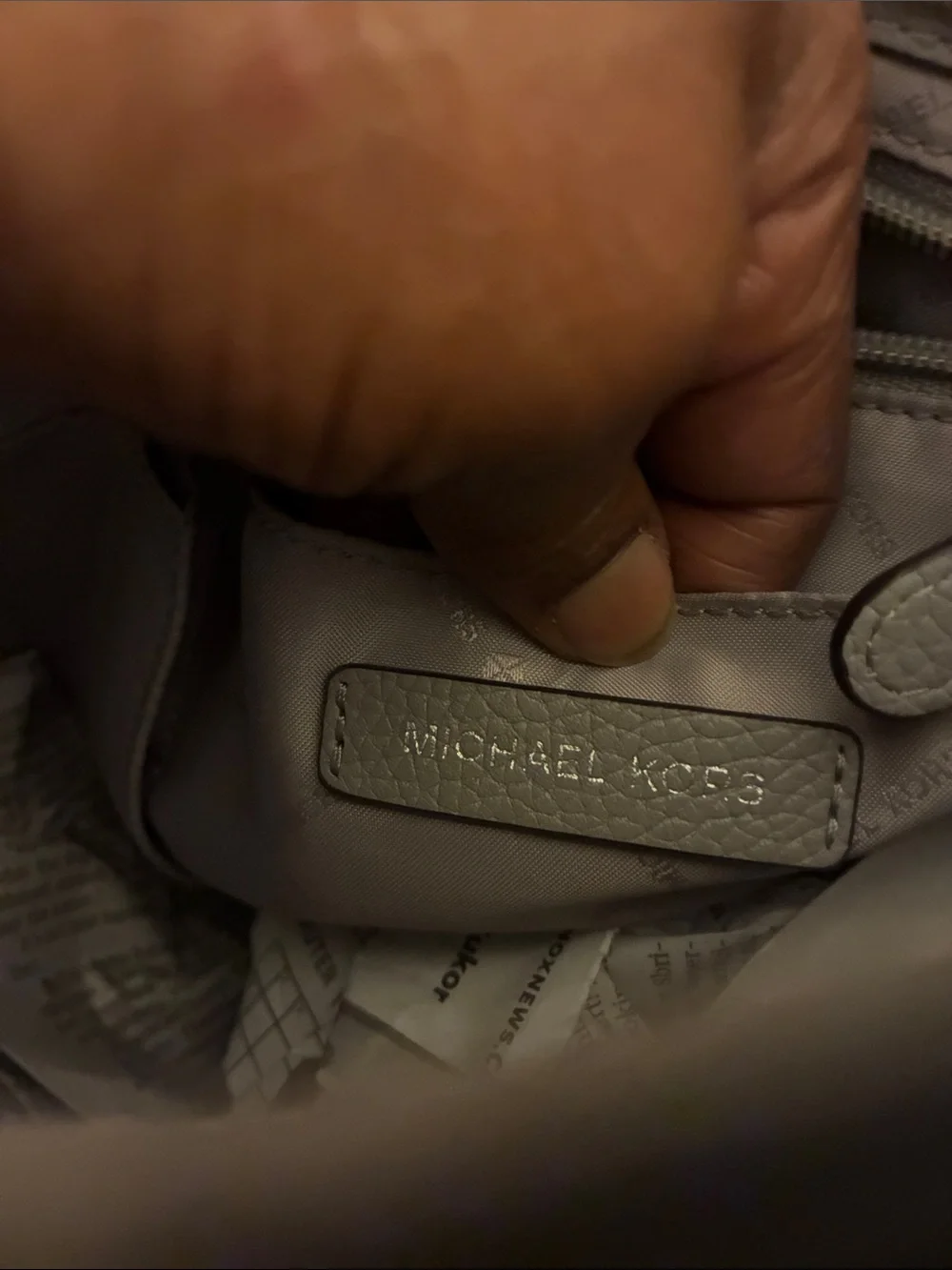 Michael Kors Pearl Grey Crossbody/Messenger Bag Interior Pockets,silver hardware